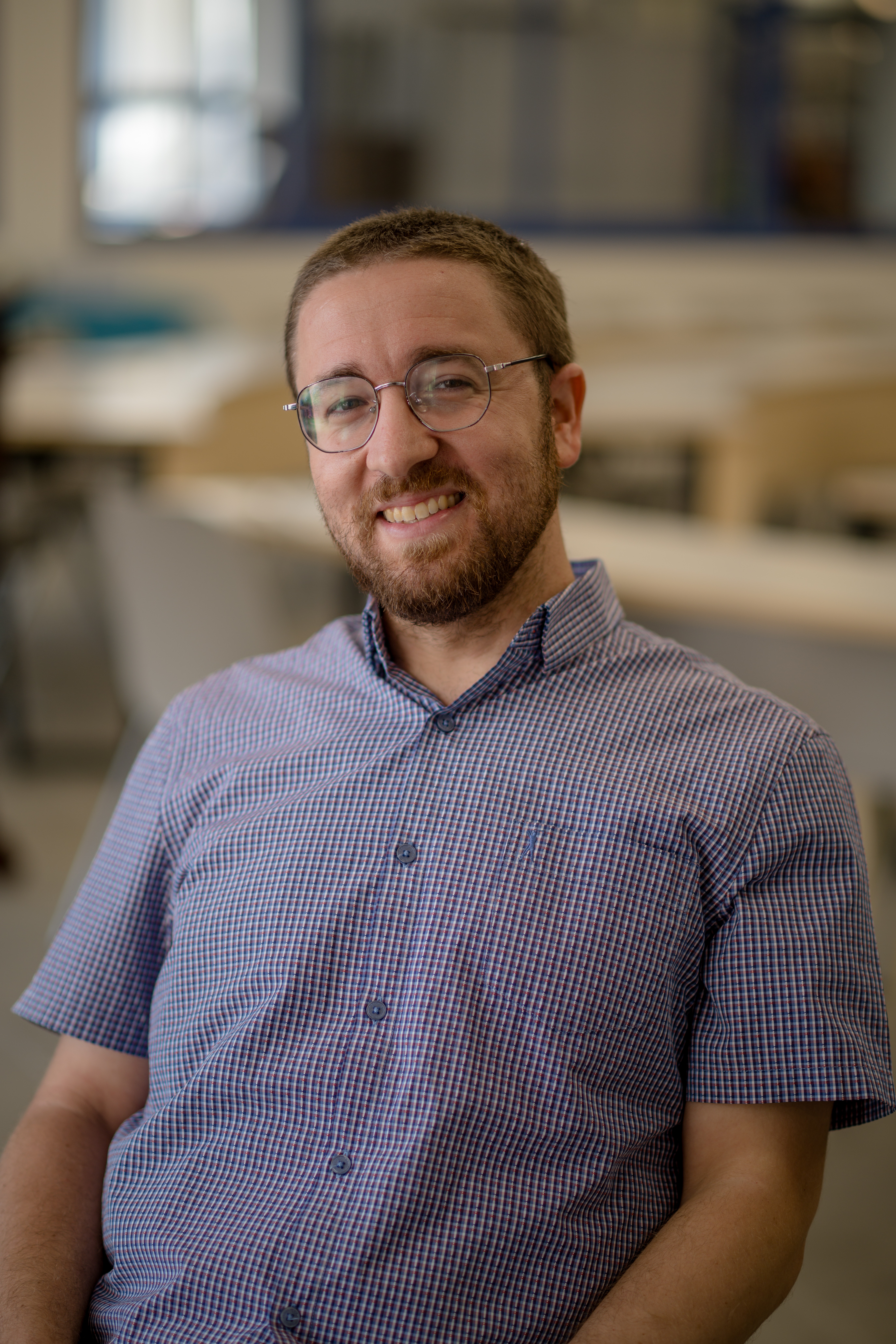 Koby Itzahk, Administrative Manager